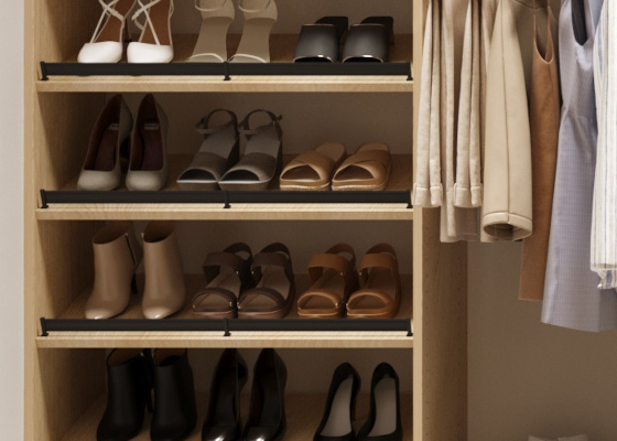 Slanted shoe shelves